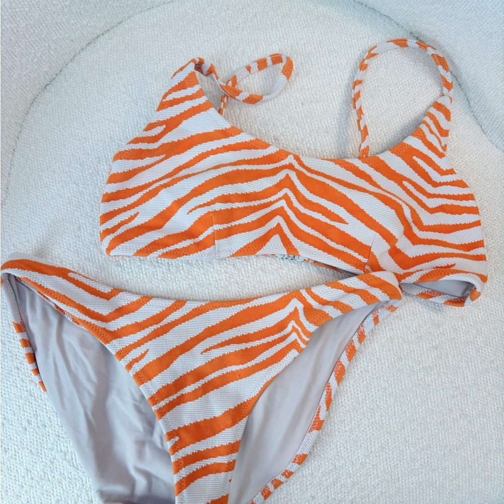 triangl orange zebra print bikini 👙